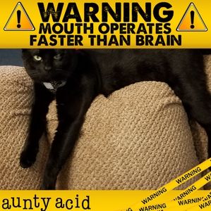 Meet your Posher, Lea